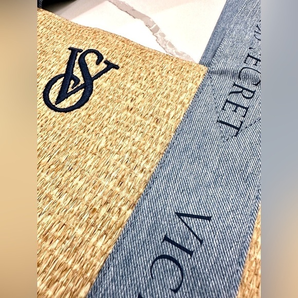 NWT Victoria’s Secret straw tote - Picture 4 of 9
